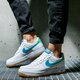 Férfi sportcipők NIKE AIR FORCE 1 '07 LV8 da4660-100 szín: fehér