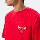 Férfi póló NEW ERA PÓLÓ WASHED PACK GRAPHIC OS BULLS CHICAGO BULLS FDR 13083862 szín: piros