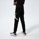 Gyerek nadrágok JORDAN NADRÁG JDB JUMPMAN LOGO FLEECE PANT BOY 956327-023 szín: fekete