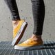 Női tornacipők VANS UA AUTHENTIC AUTHENTIC v8emvjow szín: narancssárga