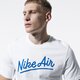 Férfi póló NIKE PÓLÓ M NSW SS TEE NIKE AIR 1 bv7637100 szín: fehér