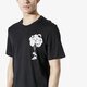 Férfi póló NIKE PÓLÓ SS M NSW TEE SZNL AM 2 bq0704-010 szín: fekete