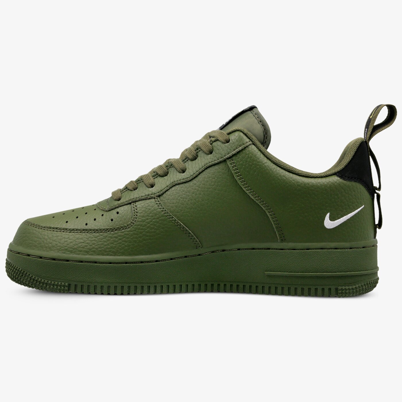 Air Force 1 '07 LV8 Utility - Pig Shoes