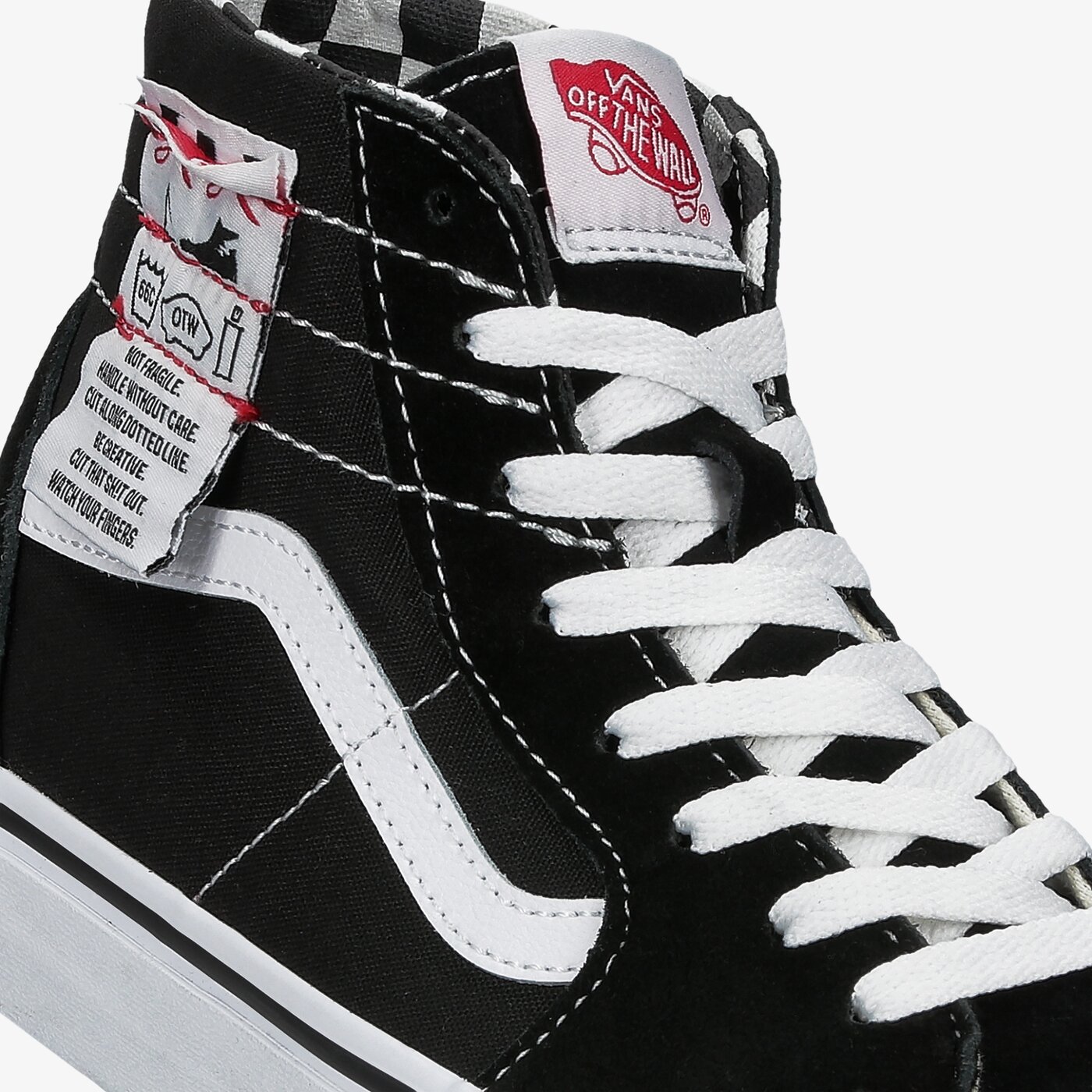 Férfi sportcipők VANS UA SK8-HI TAPERED vn0a4u16u7b1 szín: fekete