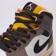 Férfi sportcipők AIR JORDAN 1 MID  hq2011-100 szín: fehér