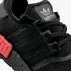 Férfi sportcipők ADIDAS NMD_R1 b37618 szín: fekete
