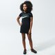 Gyerek sortok és ruhák NIKE NŐI RUHA SPORTSWEAR GIRL cu8375-011 szín: fekete