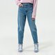 Női nadrágok LEVI'S NADRÁG HIGH WAISTED MOM JEAN 26986-0017 szín: kék