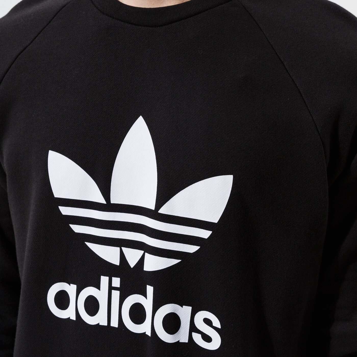 ADIDAS PULÃVER TREFOIL CREW H06651 FEKETE 14 990,00 Ft! LegendÃ¡s PulÃ³ver FÃ©rfi Ruha adidas a 