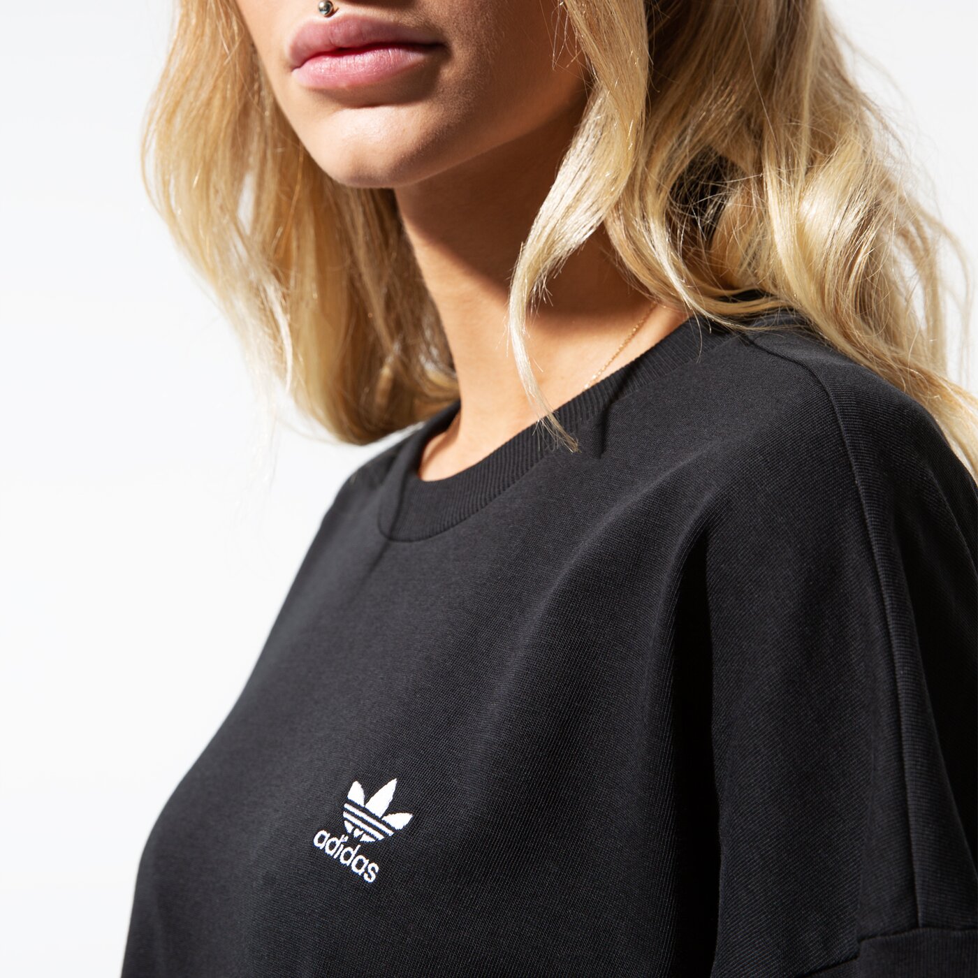 ãDr.Shoes ãAdidas Trefoil Dress å¥³è£ é» é·çä¸è¡£ é£èº«è£ æ´è£ DV2607 | Yahooå¥æ©æè³£