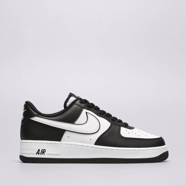 Nike Air Force 1 &#039;07 Fekete EUR 44