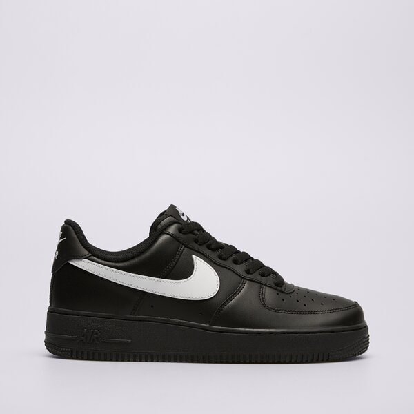 Nike Air Force 1 &#039;07 Fekete EUR 43