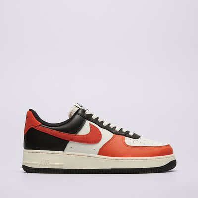 Nike Air Force 1 &#039;07 Lv8 Narancssárga EUR 44,5